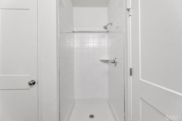 86 Depot Way, Dunellen, NJ 08812