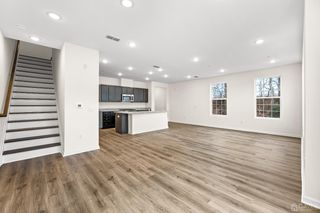 86 Depot Way, Dunellen, NJ 08812
