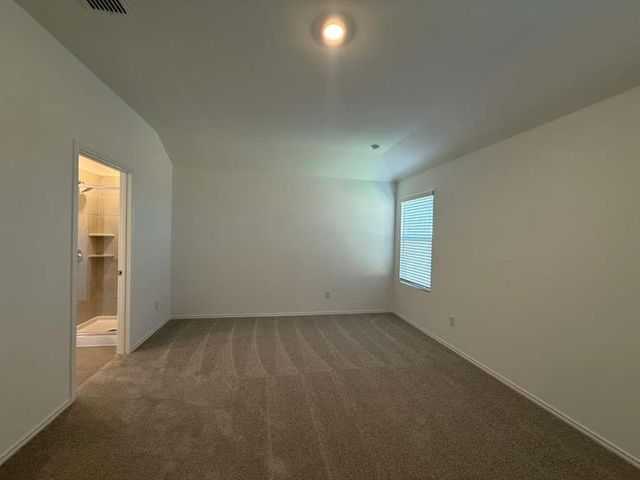 569 Sormonne LOOP, Kyle, TX 78640