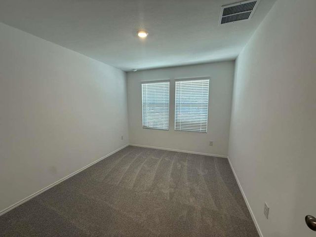 569 Sormonne LOOP, Kyle, TX 78640