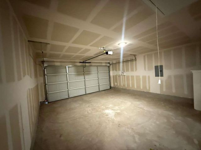 569 Sormonne LOOP, Kyle, TX 78640