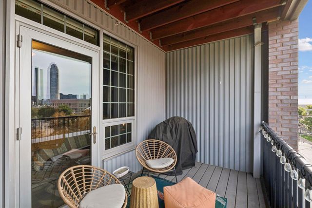 521 2nd Street SE 404, Minneapolis, MN 55414