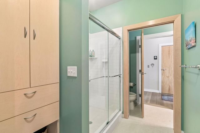 521 2nd Street SE 404, Minneapolis, MN 55414