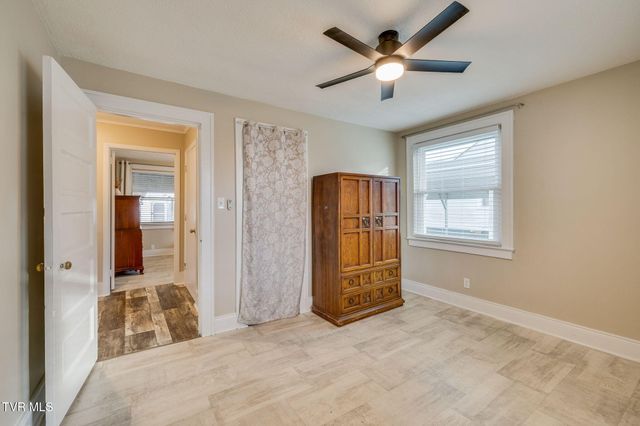 212 Ferguson Avenue, Elizabethton, TN 37643