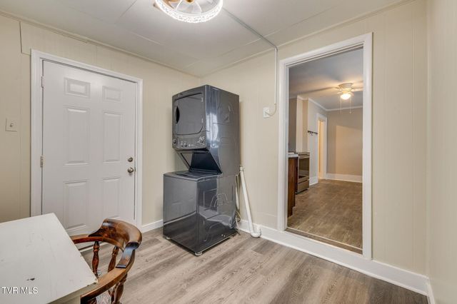 212 Ferguson Avenue, Elizabethton, TN 37643