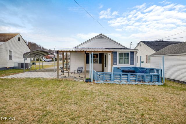 212 Ferguson Avenue, Elizabethton, TN 37643