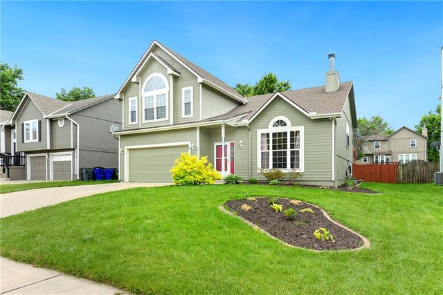 16783 W 155th Terrace, Olathe, KS 66062