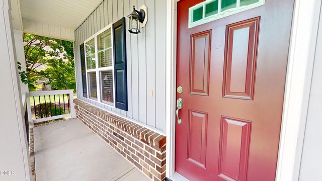 1132 Silver Farm Road, Raleigh, NC 27603