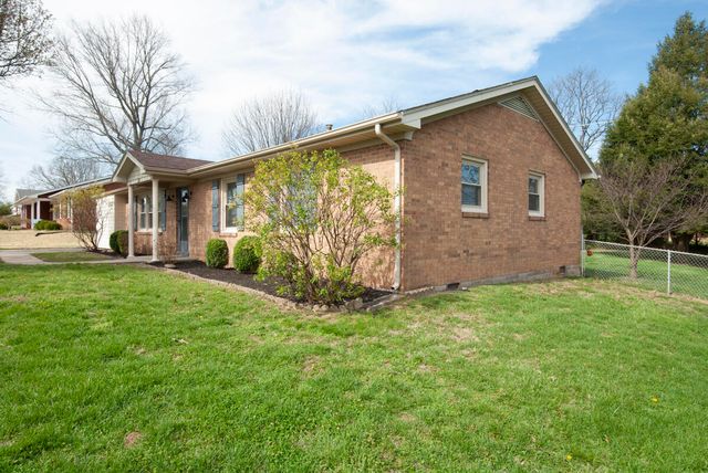 118 Lowry Lane, Wilmore, KY 40390