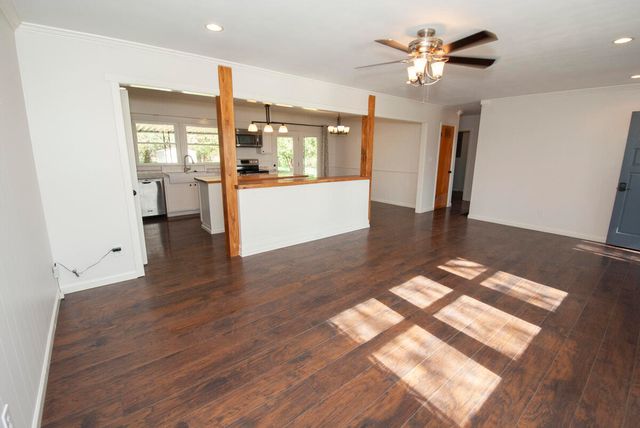 118 Lowry Lane, Wilmore, KY 40390