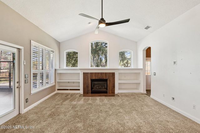 486 MONTEREY Parkway, Orange Park, FL 32073