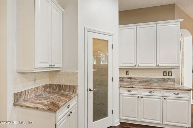 486 MONTEREY Parkway, Orange Park, FL 32073