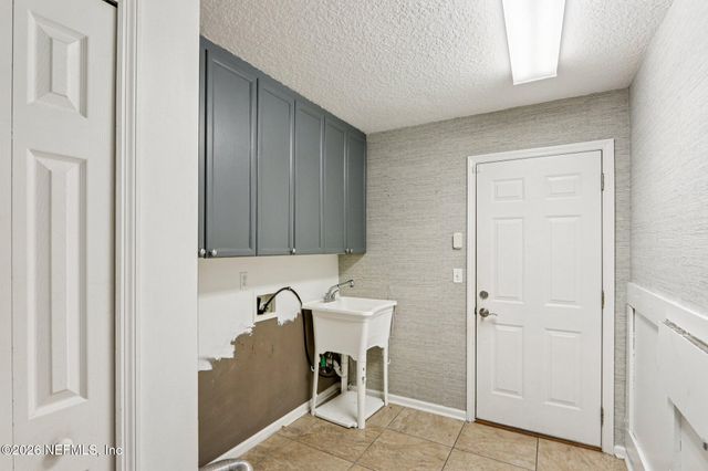 486 MONTEREY Parkway, Orange Park, FL 32073