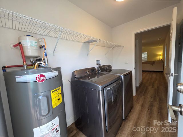 48 Patriot Place 37, Mars Hill, NC 28754