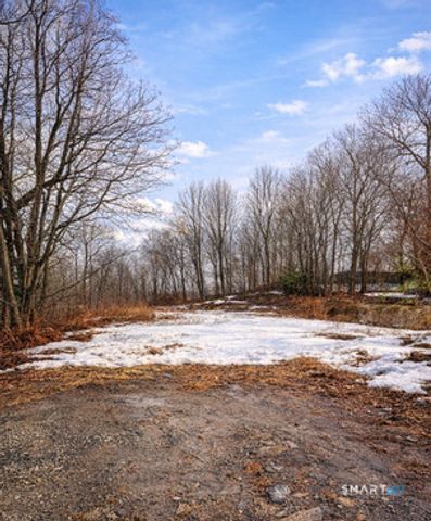 24 John Street, Norwich, CT 06360