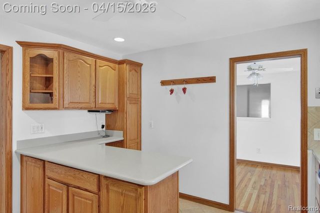 7693 Larme Avenue, Allen Park, MI 48101