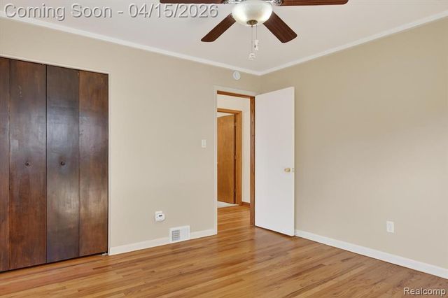 7693 Larme Avenue, Allen Park, MI 48101