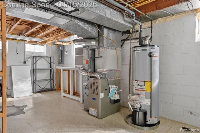 7693 Larme Avenue, Allen Park, MI 48101