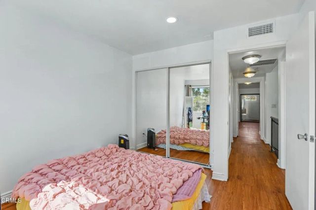 9111 Lemona Avenue 10, North Hills, CA 91343