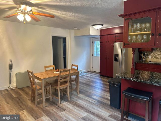 200 HAAG RD, Reading, PA 19606