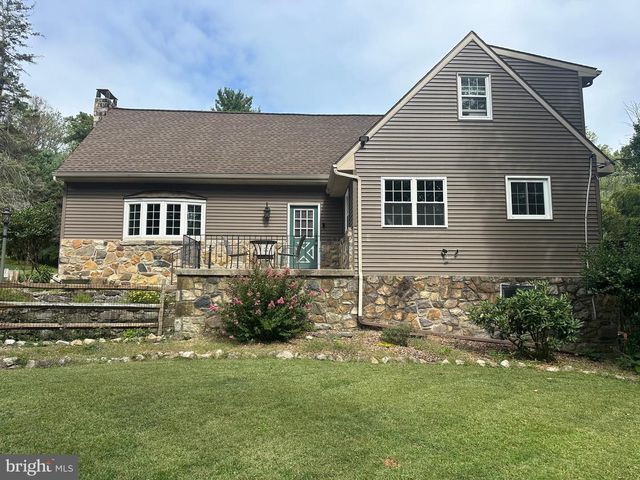 200 HAAG RD, Reading, PA 19606