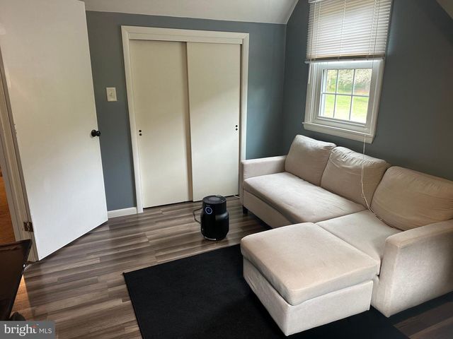 200 HAAG RD, Reading, PA 19606