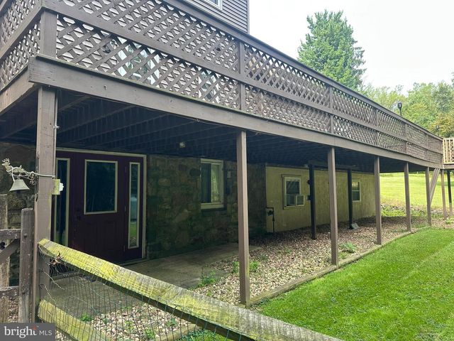 200 HAAG RD, Reading, PA 19606