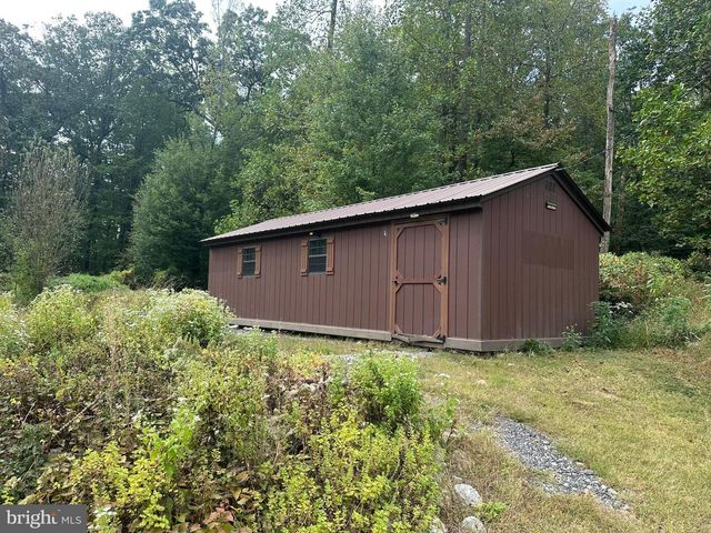 200 HAAG RD, Reading, PA 19606