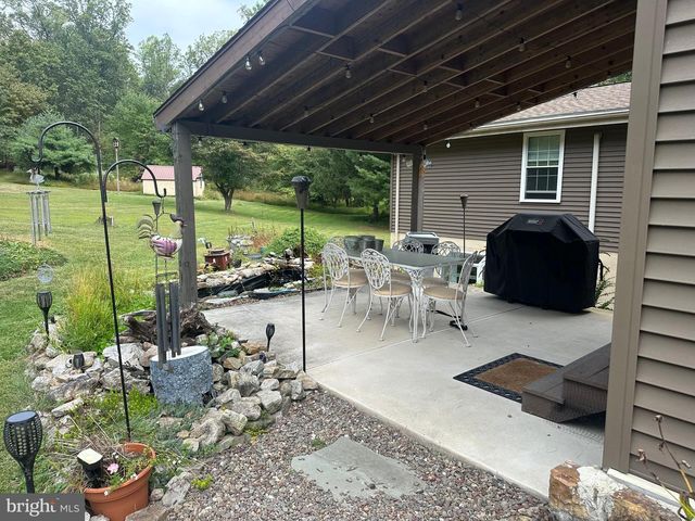 200 HAAG RD, Reading, PA 19606