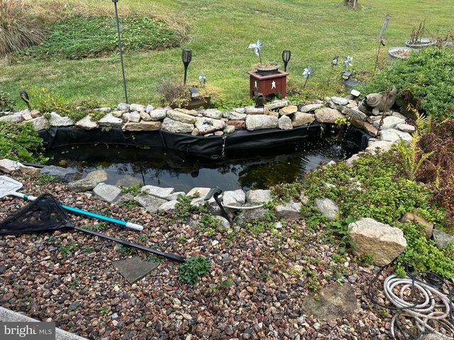 200 HAAG RD, Reading, PA 19606