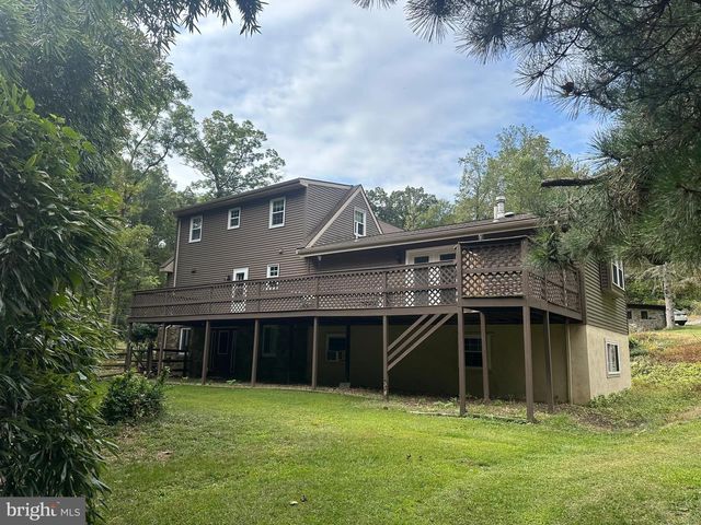 200 HAAG RD, Reading, PA 19606