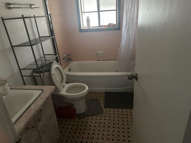 6375 Rutland Street, Detroit, MI 48228
