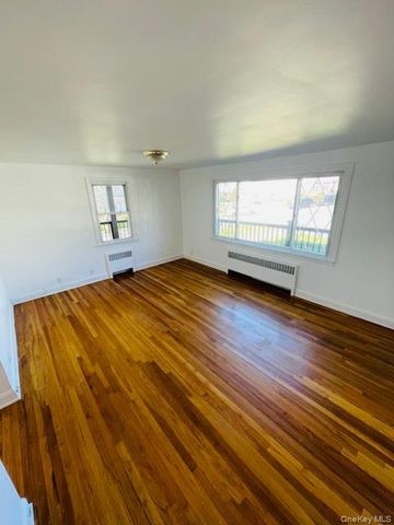 22 Cowles AKA 2 Catskill Avenue, Yonkers, NY 10704