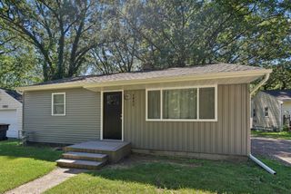 1052 Woodward Avenue, St. Joseph Twp, MI 49022