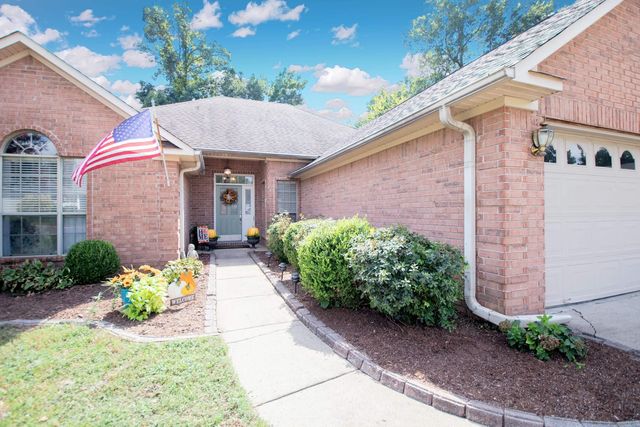 131 Deauville Drive, Maumelle, AR 72113