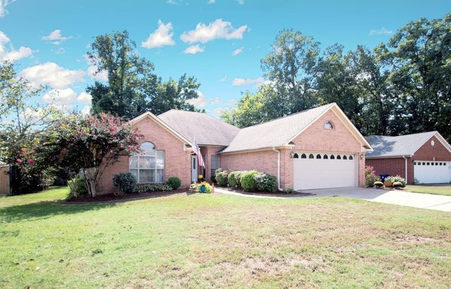 131 Deauville Drive, Maumelle, AR 72113