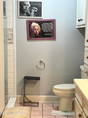 106 N Brighton Drive, Jackson, MS 39211