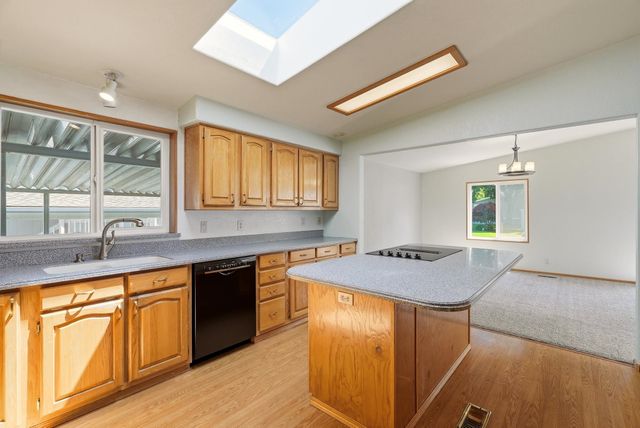208 S Neyland Ave, Liberty Lake, WA 99019