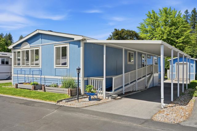 208 S Neyland Ave, Liberty Lake, WA 99019