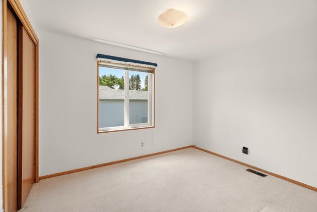 208 S Neyland Ave, Liberty Lake, WA 99019