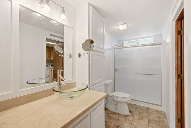 208 S Neyland Ave, Liberty Lake, WA 99019