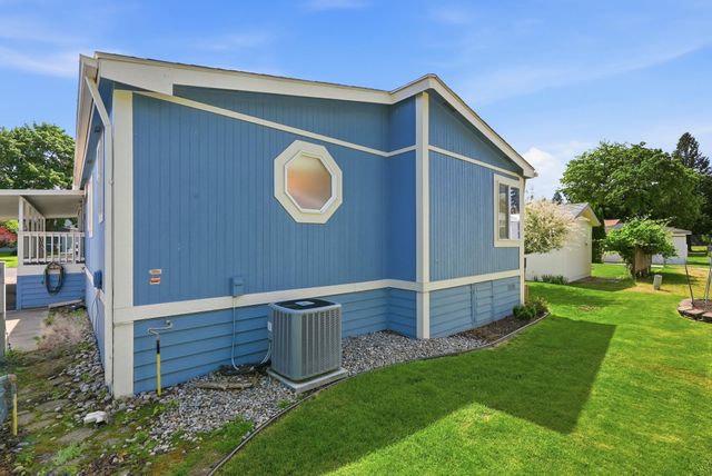 208 S Neyland Ave, Liberty Lake, WA 99019