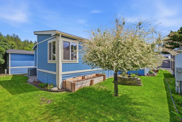 208 S Neyland Ave, Liberty Lake, WA 99019