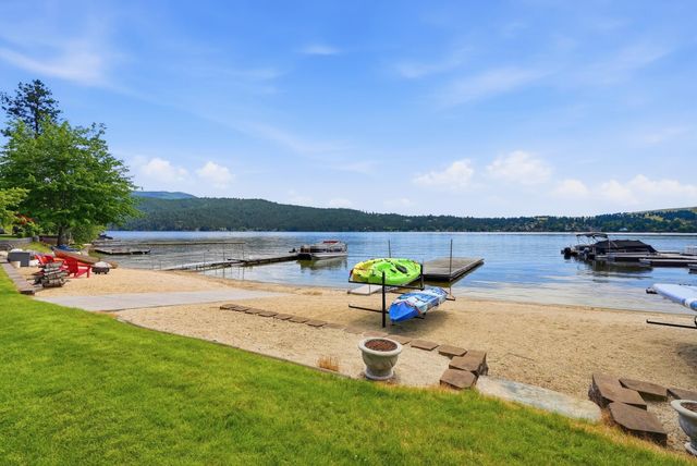 208 S Neyland Ave, Liberty Lake, WA 99019