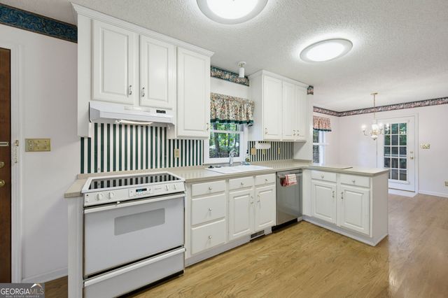 3655 Southlake Circle, Cumming, GA 30041
