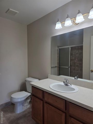 28202 Chesapeake Circle, Walled Lake, MI 48390