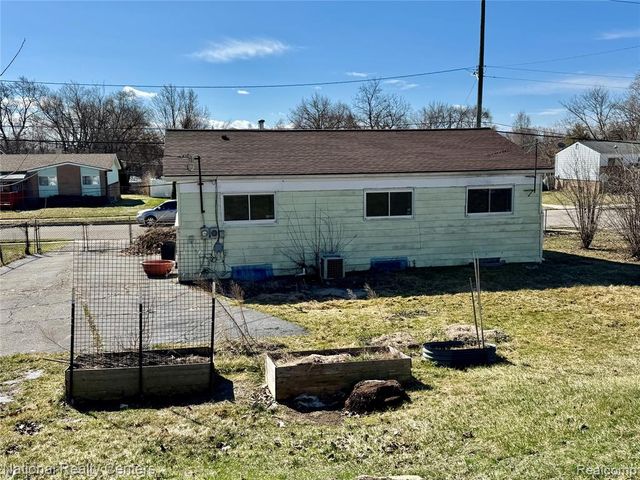 185 Gage Street, Pontiac, MI 48342