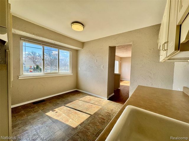 185 Gage Street, Pontiac, MI 48342