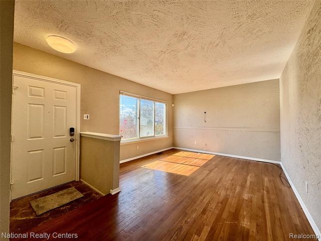 185 Gage Street, Pontiac, MI 48342