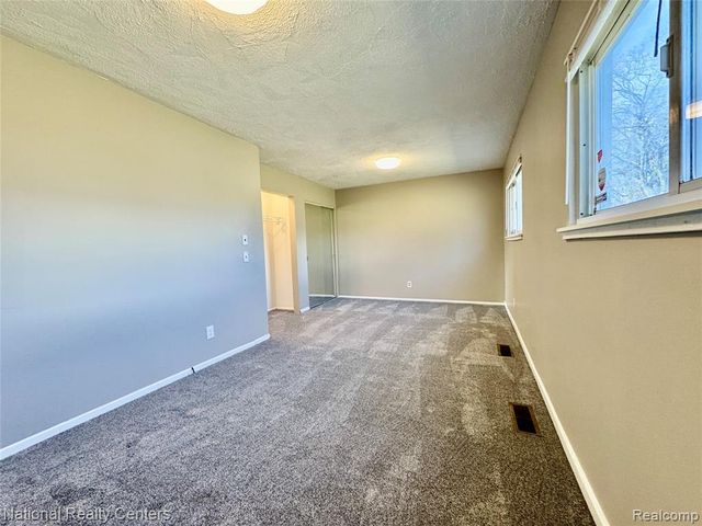 185 Gage Street, Pontiac, MI 48342